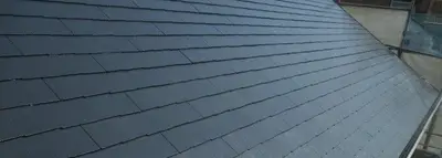 外壁はダイヤモンドコート・屋根はサーモアイで塗装